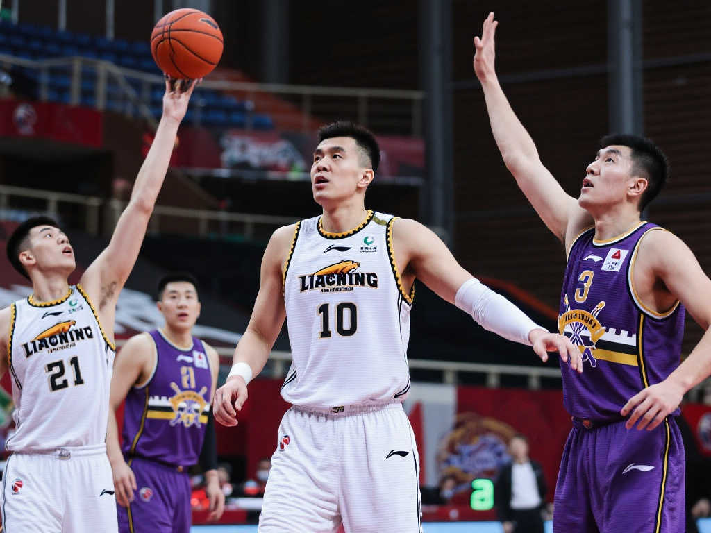 北控男篮对阵辽宁男篮前瞻：辽宁男篮或将轻松占据上风